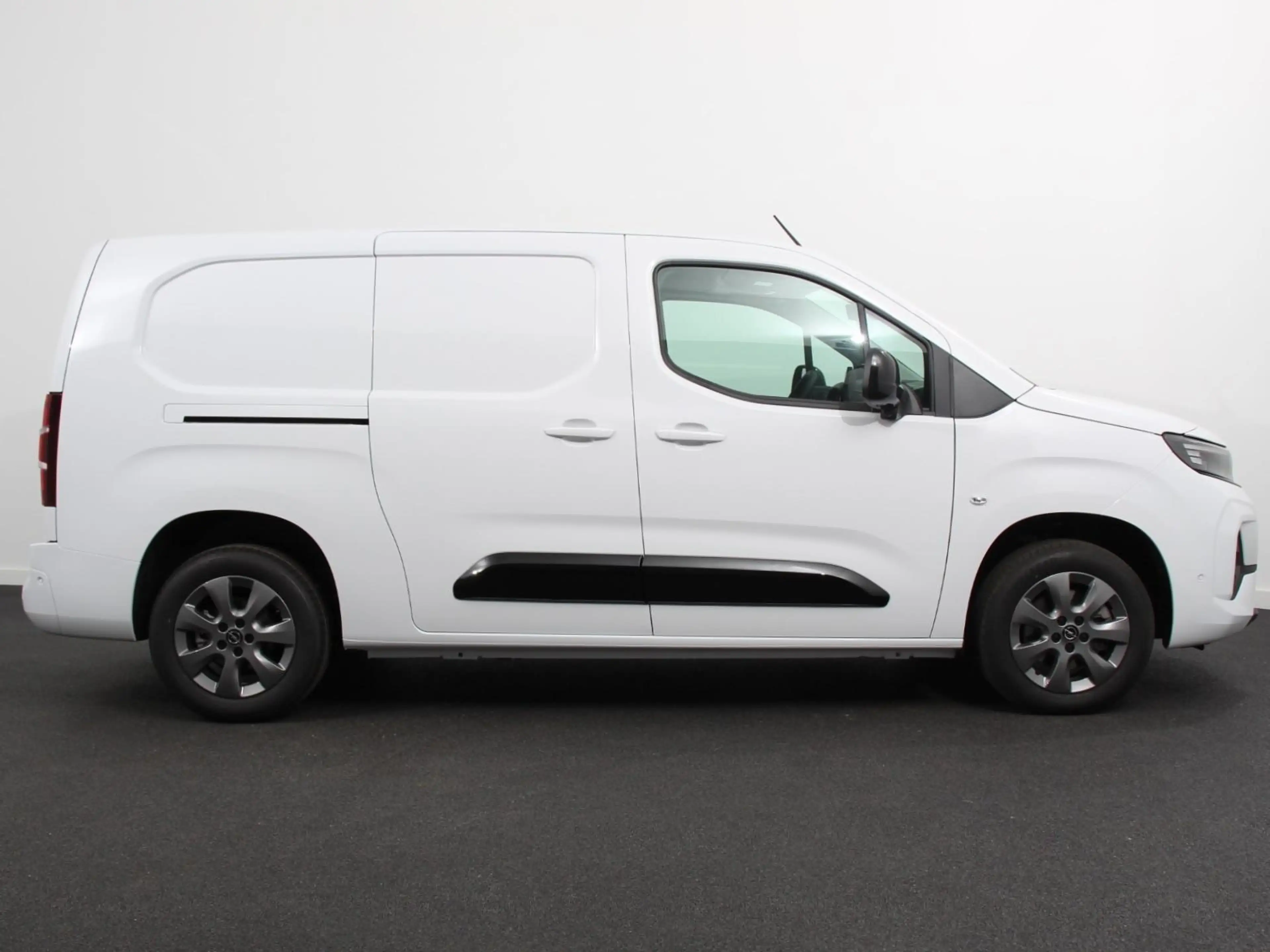 Opel Combo 1.5 BlueHDi 130 S&S L2 Apple Carplay Trekhaak Navi — photo 8