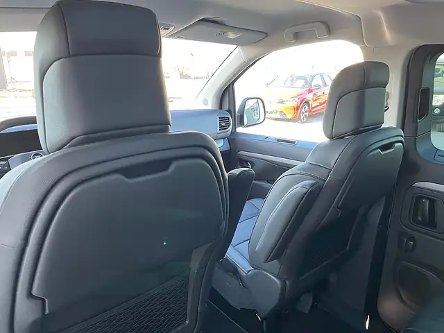 Opel Zafira 2,2 Diesel XL GS Aut. Ansicht 17