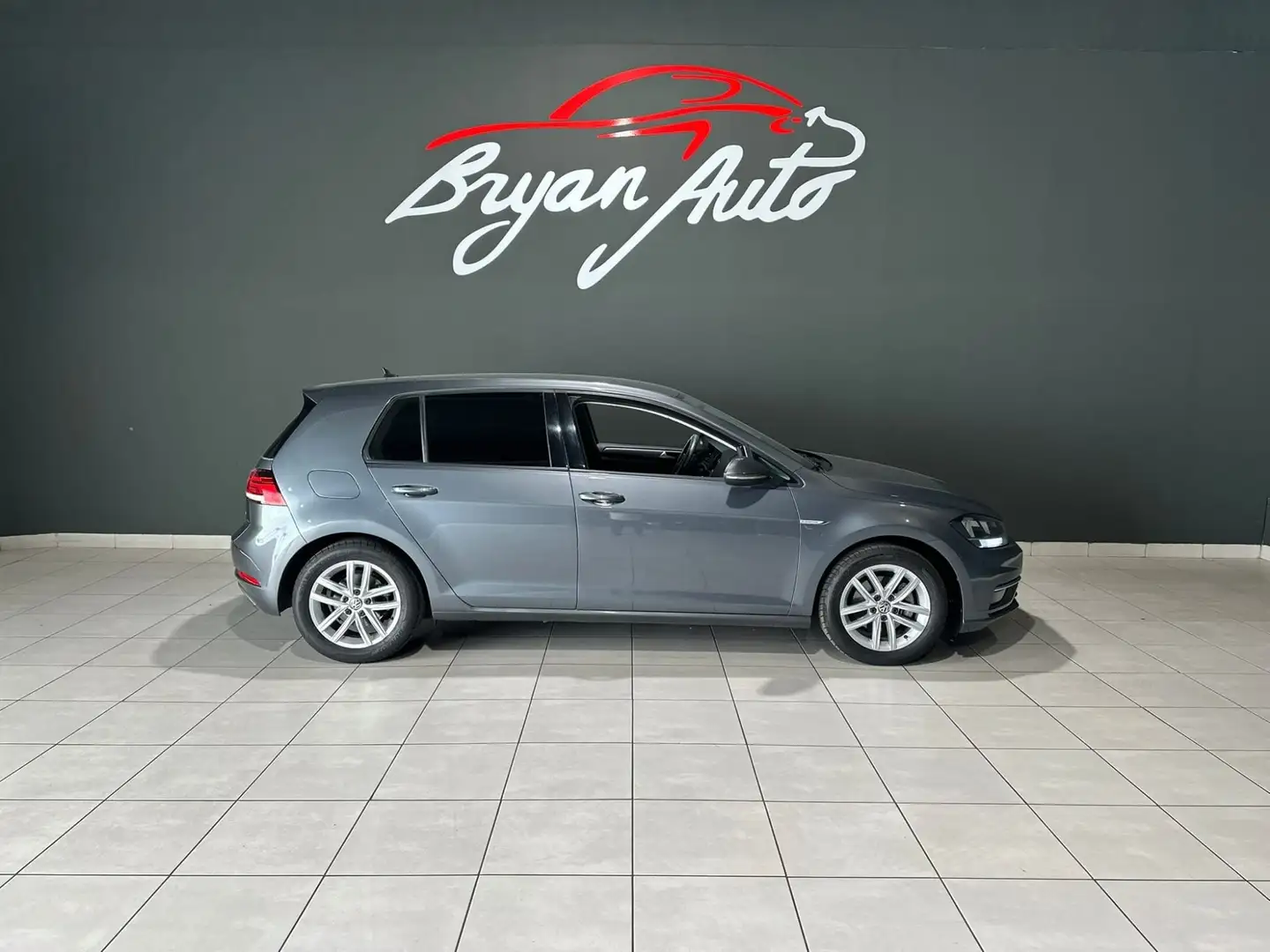 Volkswagen Golf 5p 1.5 tsi BLUEMOTION COMFORTLINE 130cv Grigio - 1