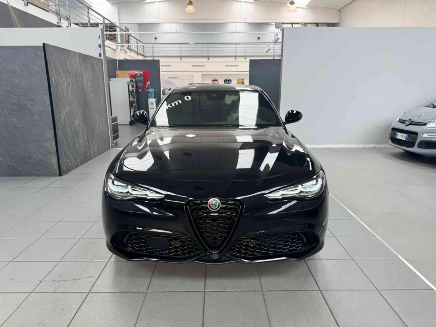 Alfa Romeo Giulia 2.2 Turbodiesel 210 CV AT8 AWD Q4 Veloce Černá - 2
