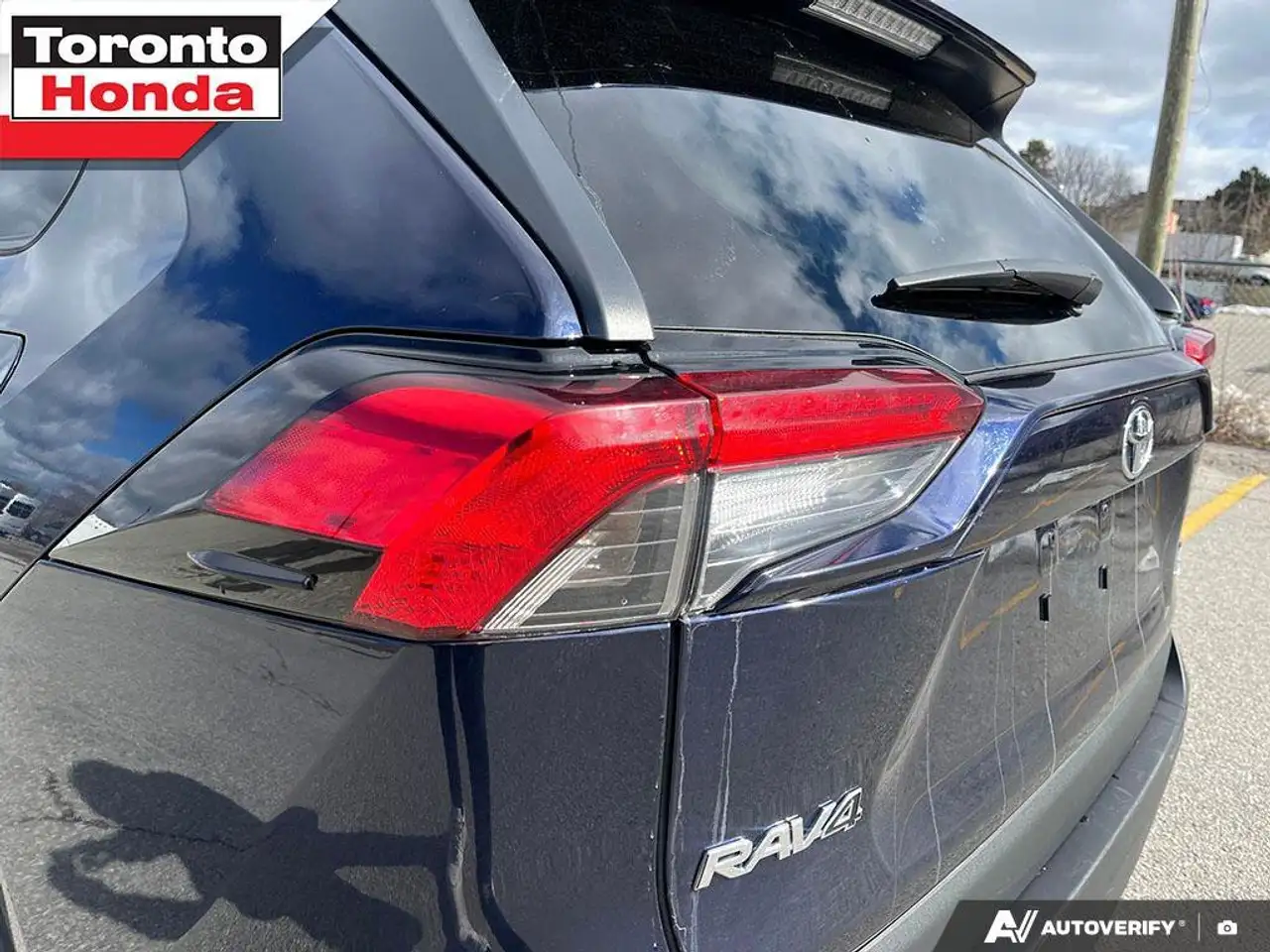 Toyota RAV 4 снимка Toyota RAV 4