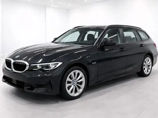 BMW 320 E hybride ADAPTIEVE CRUISE LEDER VIRTUAL COCKPIT