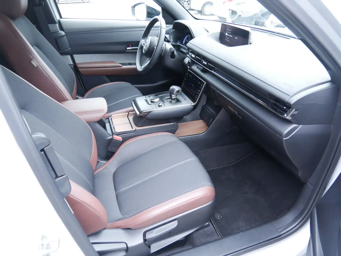 Mazda MX-30 e-SKYACTIV SHZ KAMERA HUD NAVI LED ACC Weiß - 2