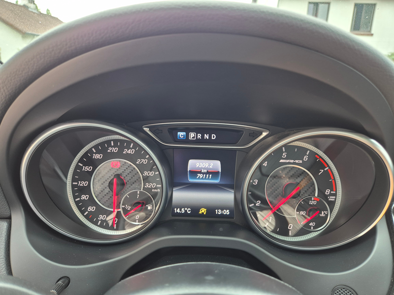 Mercedes-Benz CLA 45 AMG @ SERVICARS LASNE - Mercedes CLA 45 AMG 4-Matic — photo 12
