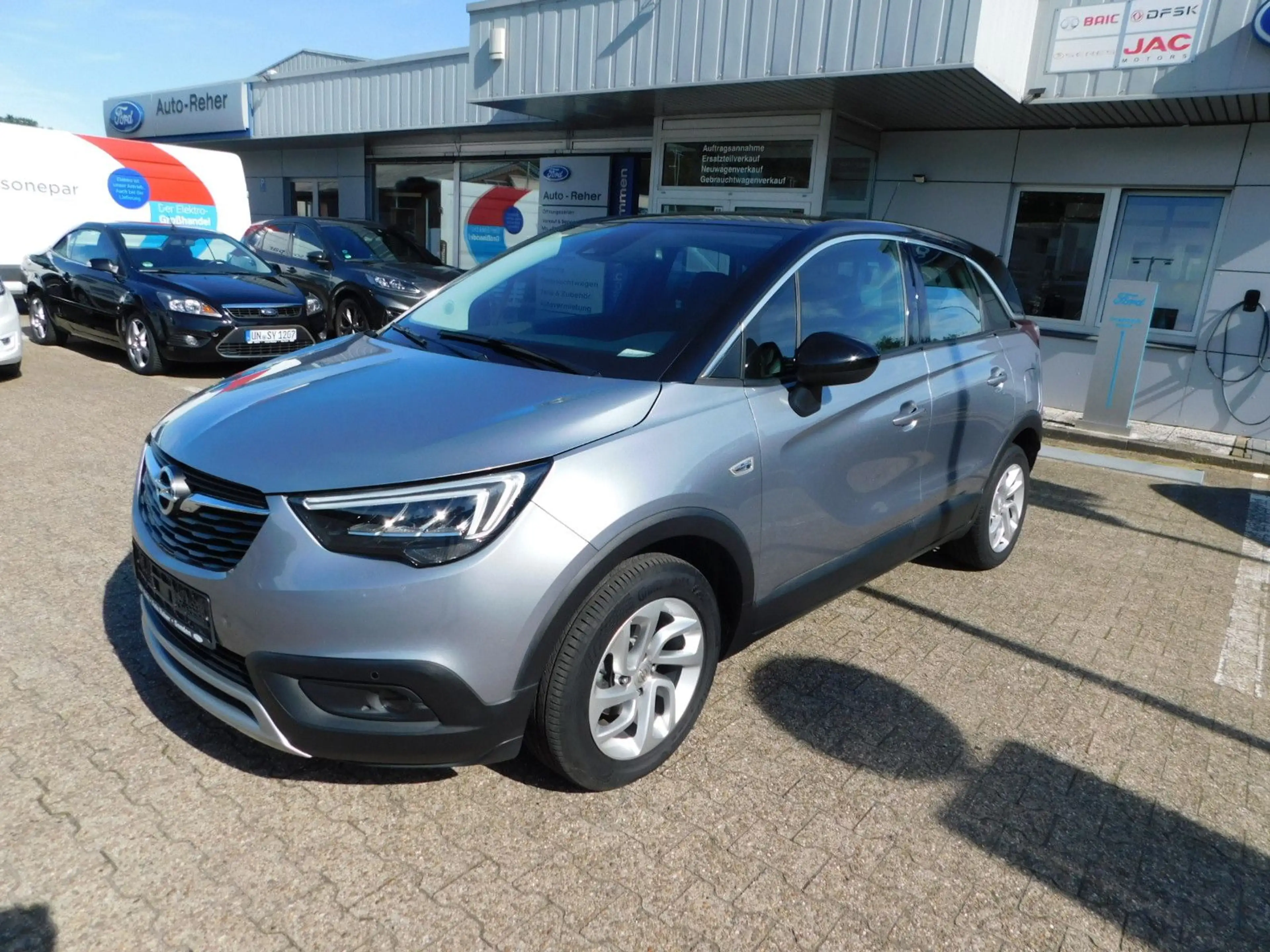 Opel Crossland X INNOVATION — photo 3