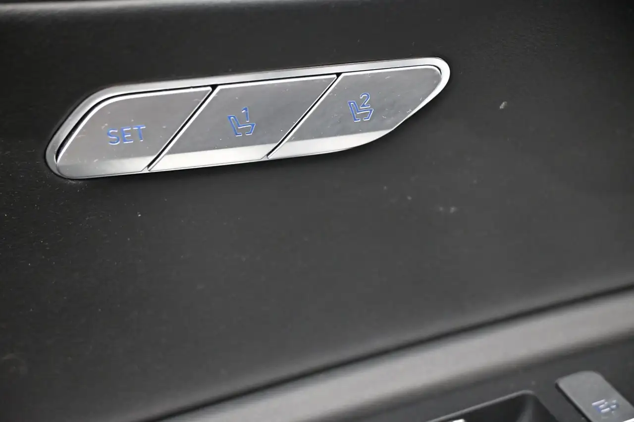 Genesis GV80 снимка Genesis GV80