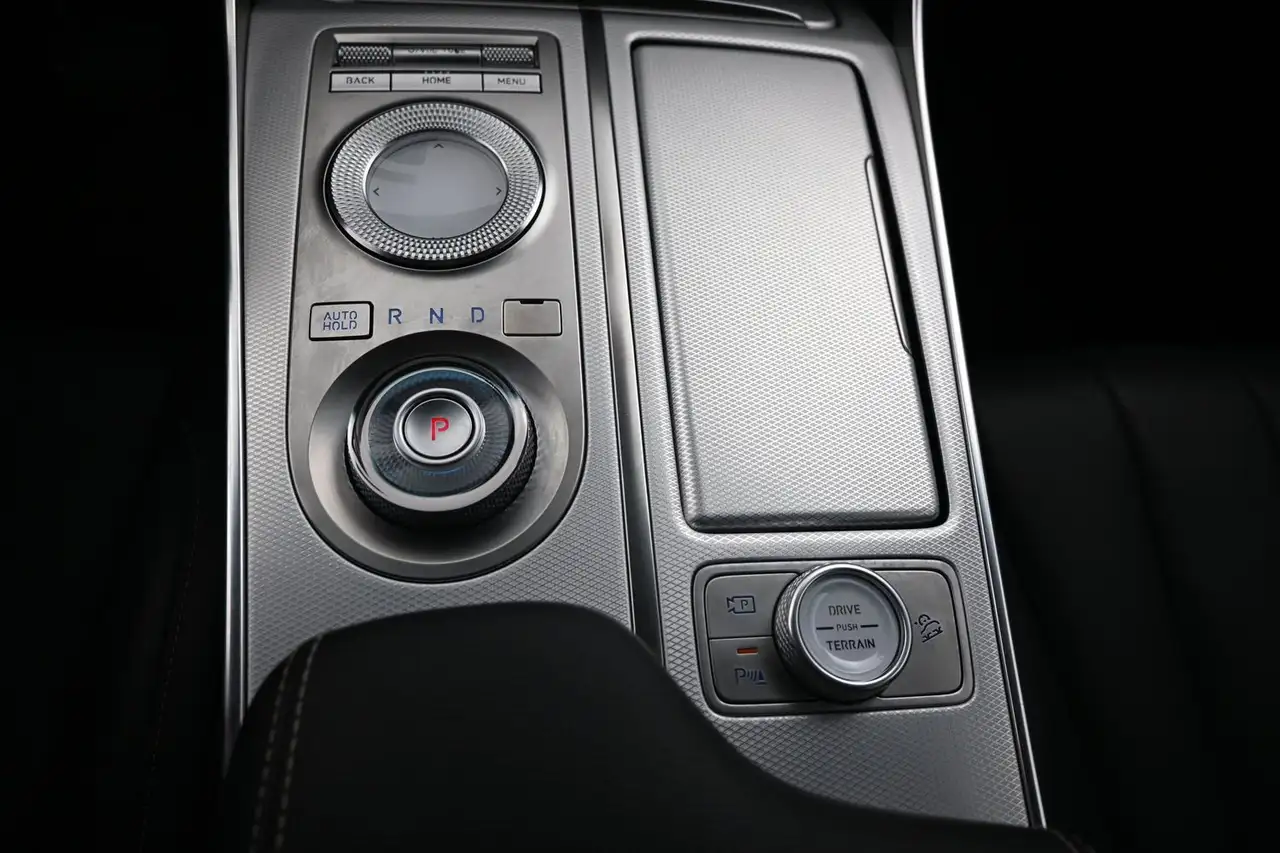 Genesis GV80 снимка Genesis GV80