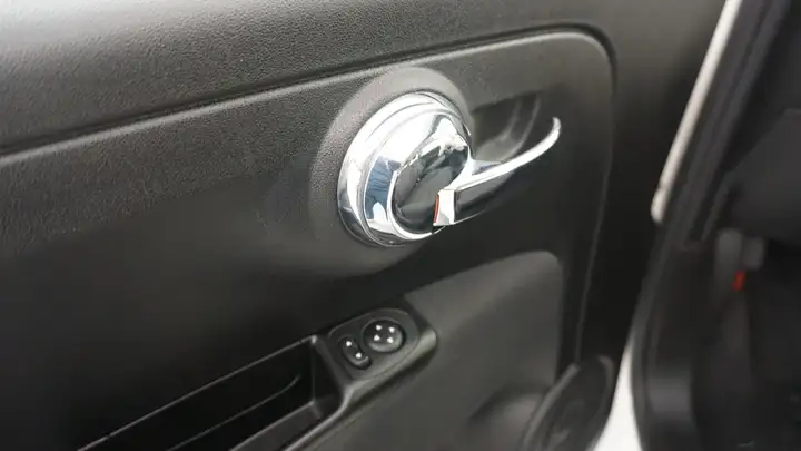 Fiat 500 2023, foto 10