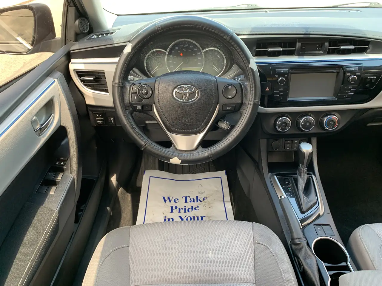 Toyota Corolla снимка Toyota Corolla