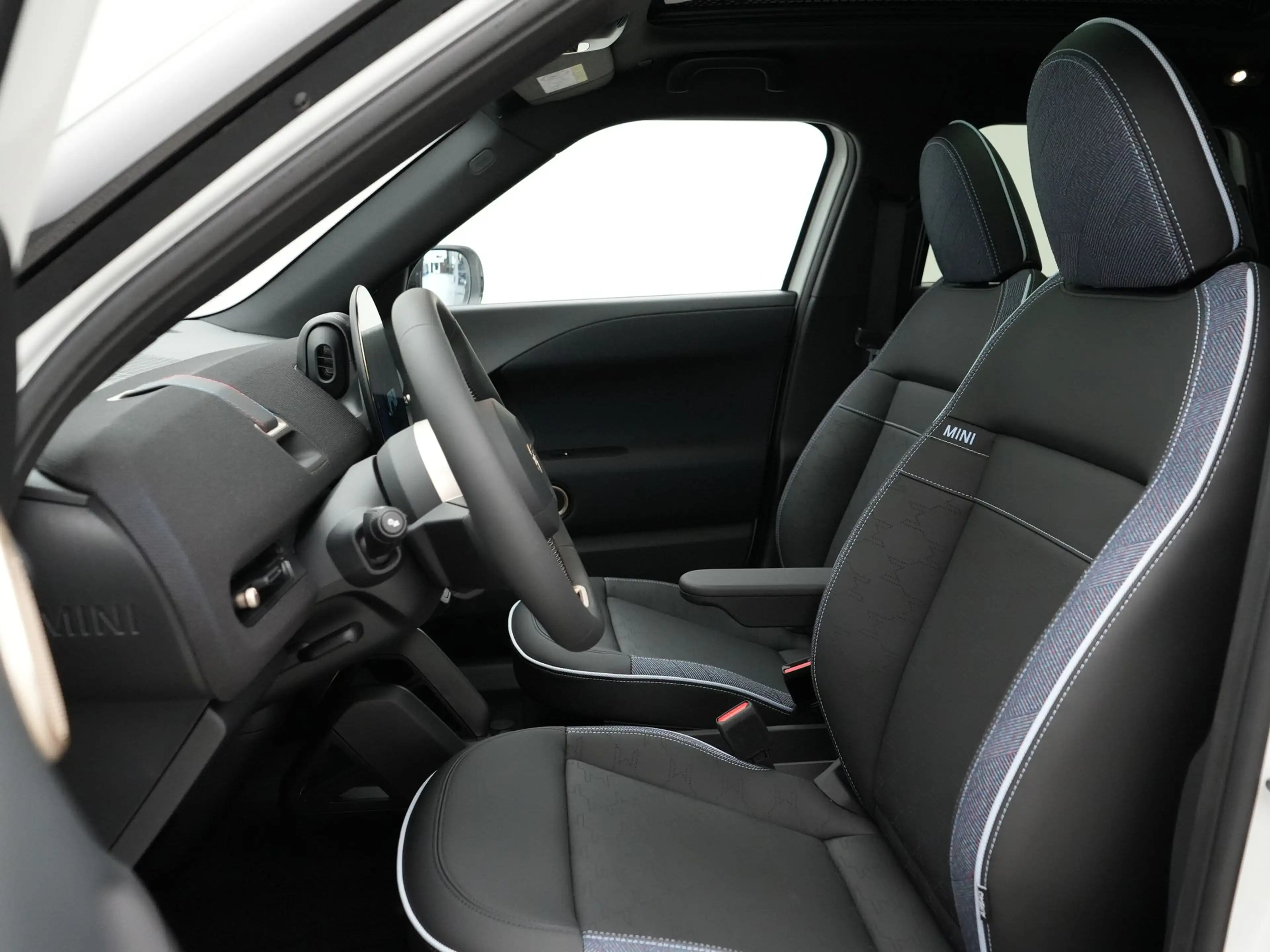 MINI Aceman SE Classic Pakket L — photo 5