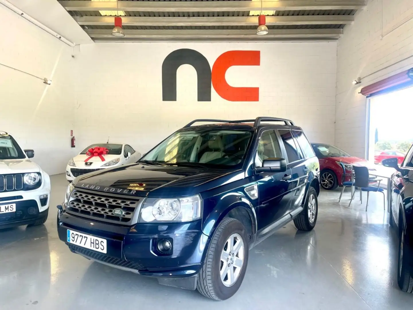 Land Rover Freelander 2.2TD4 S&S E 4x4 Bleu - 1