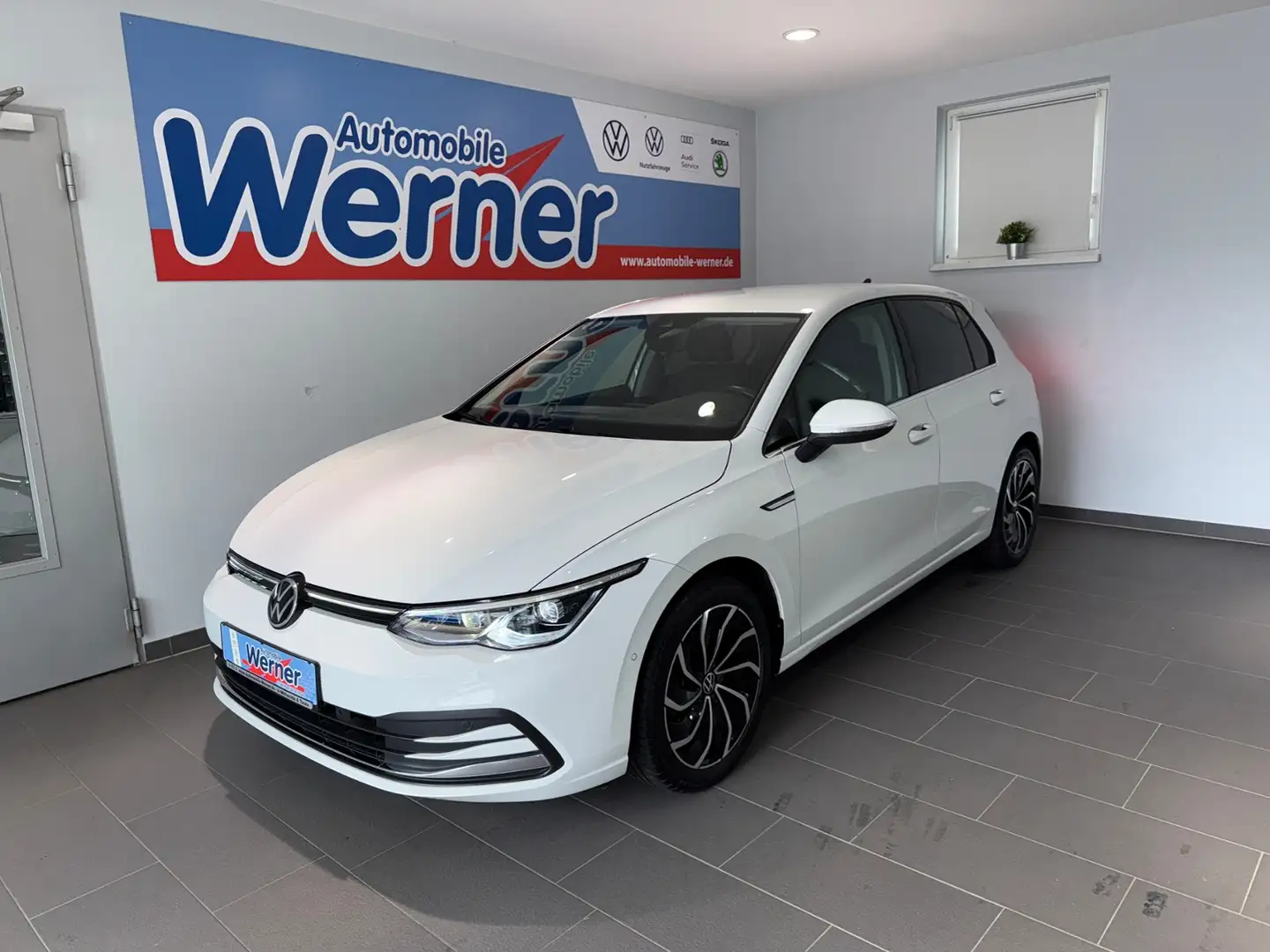 Volkswagen Golf Style 1.5TSI MatrixLED Navi ACC Blanco - 2