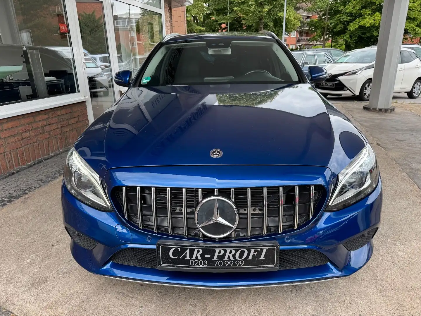 Mercedes-Benz C 180 T CGI Autom. Navi/LED/Leder/Klimaaut. Blau - 2