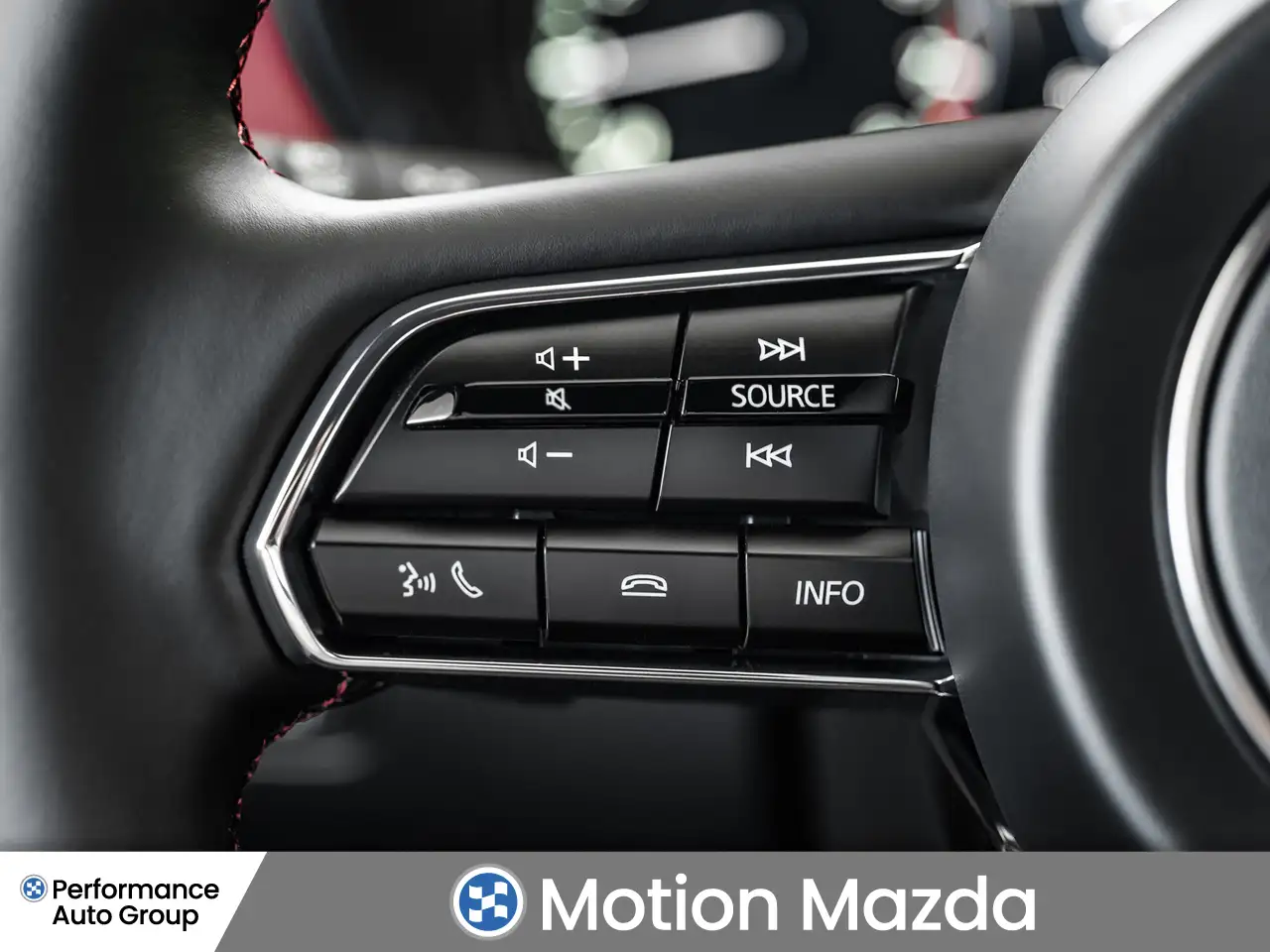 Mazda CX-70 PHEV снимка Mazda CX-70 PHEV