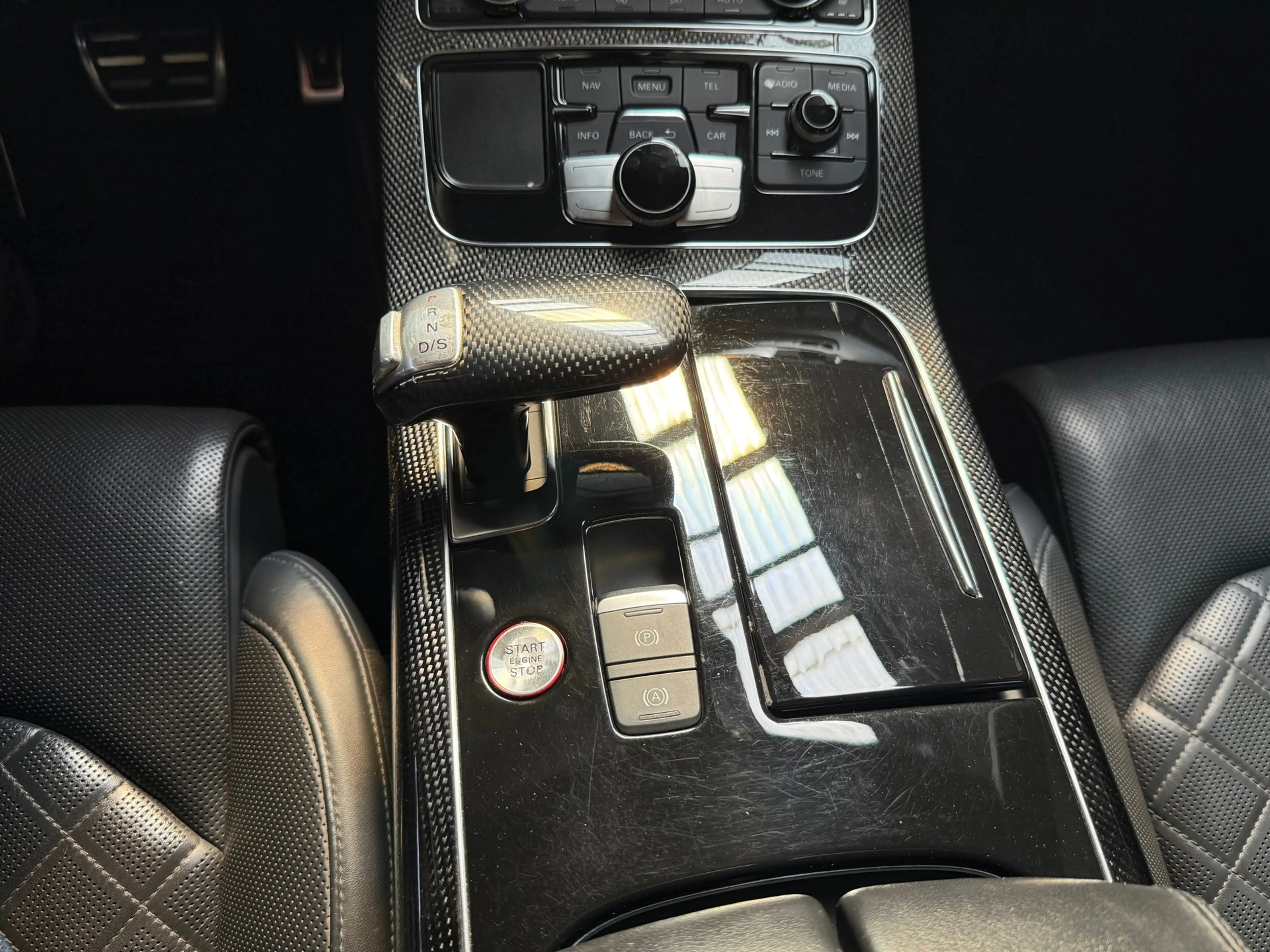 Audi A8 4.0 TFSI S8 quattro Pro Line+ Alle opties !! — photo 19