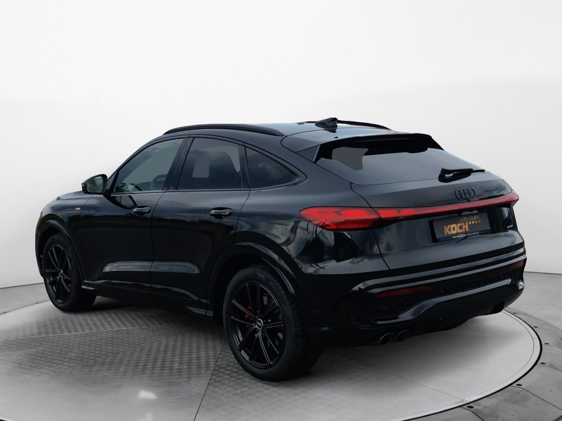 Audi Q5 150 KW q. S-Tronic S-Line, Luftfahr — photo 2