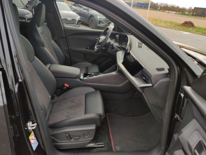 Audi Q5 150 KW q. S-Tronic S-Line, Luftfahr — photo 14