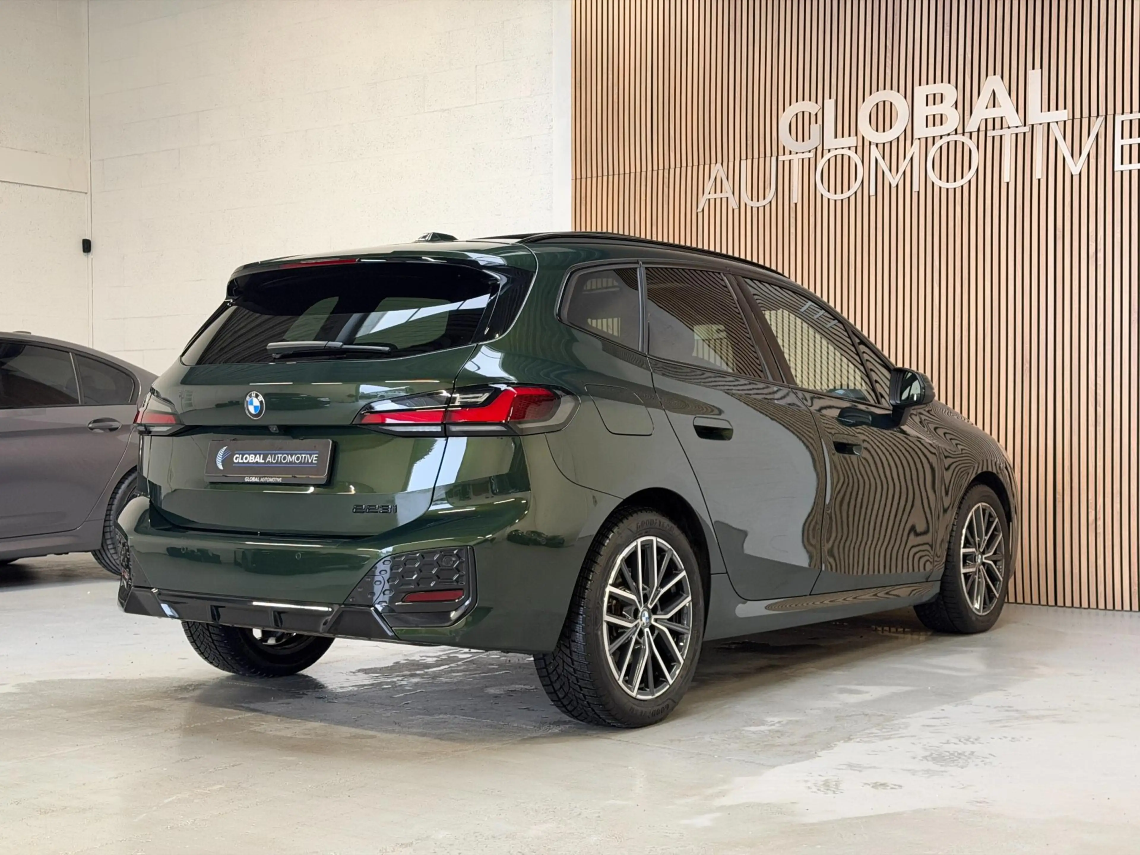 BMW 223 2-serie Active Tourer 223i M Sport - TREKHAAK - SC — photo 9