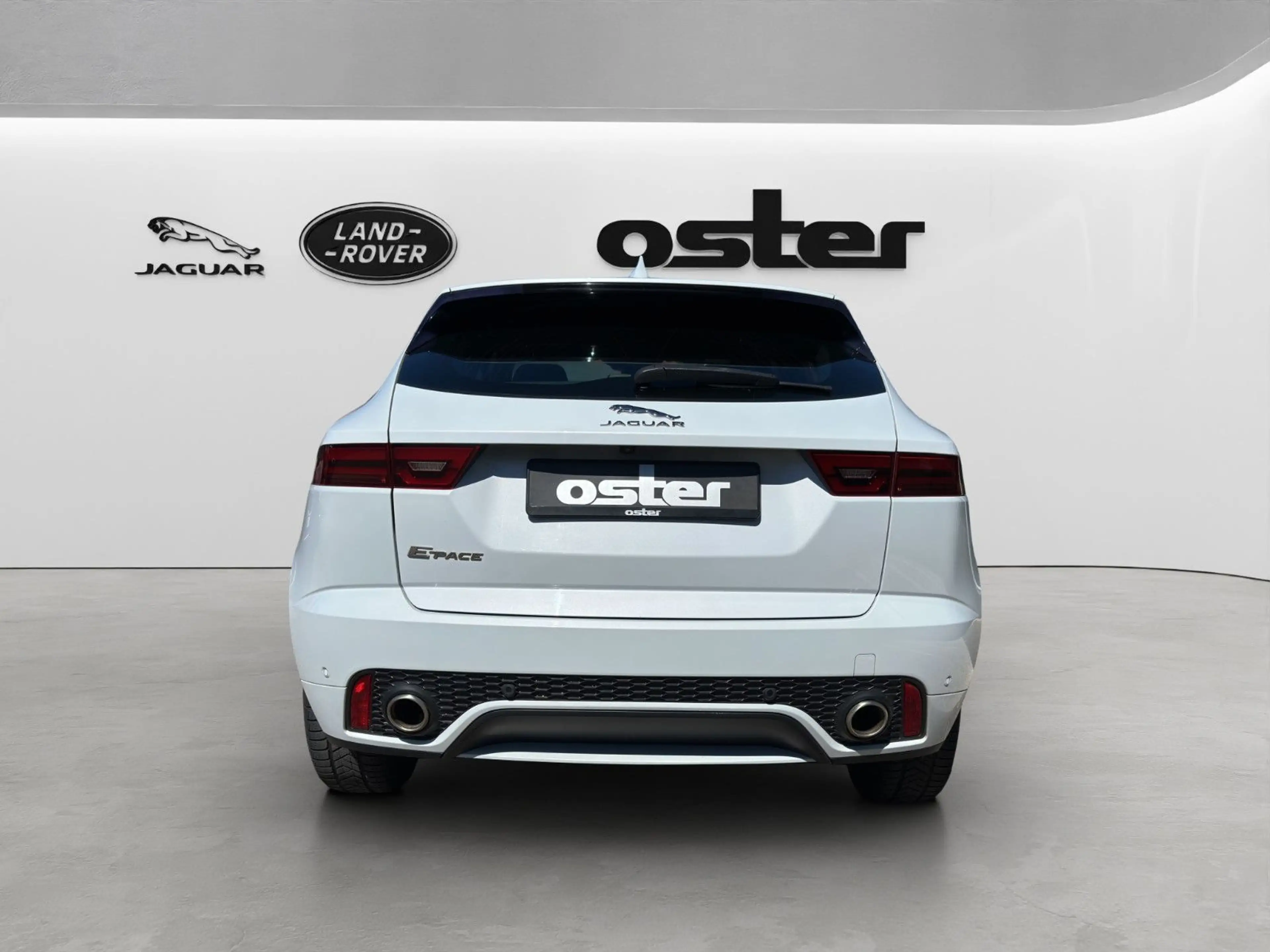 Jaguar E-Pace D180 First Edition AWD| BlackPack|HUD| — photo 7