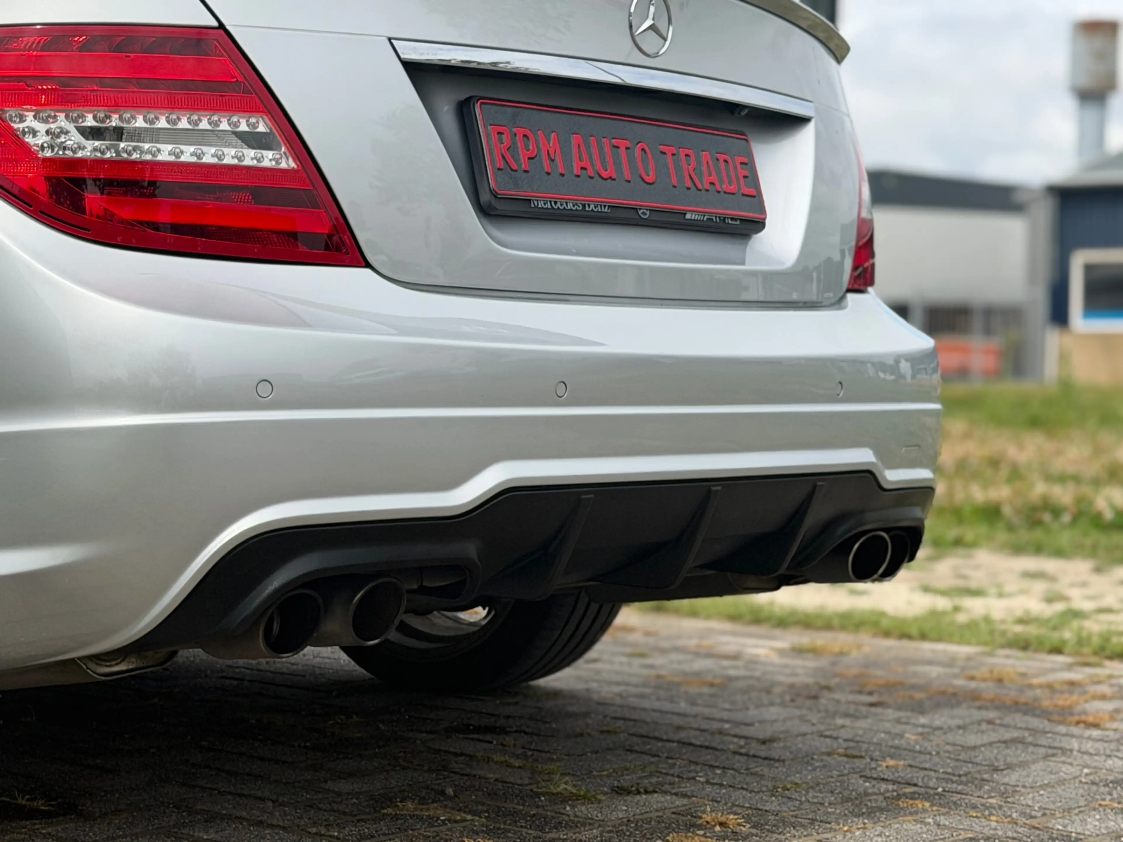 Mercedes-Benz C 350 Prestige Elegance AMG - Full Option - New Motor 12 — photo 9