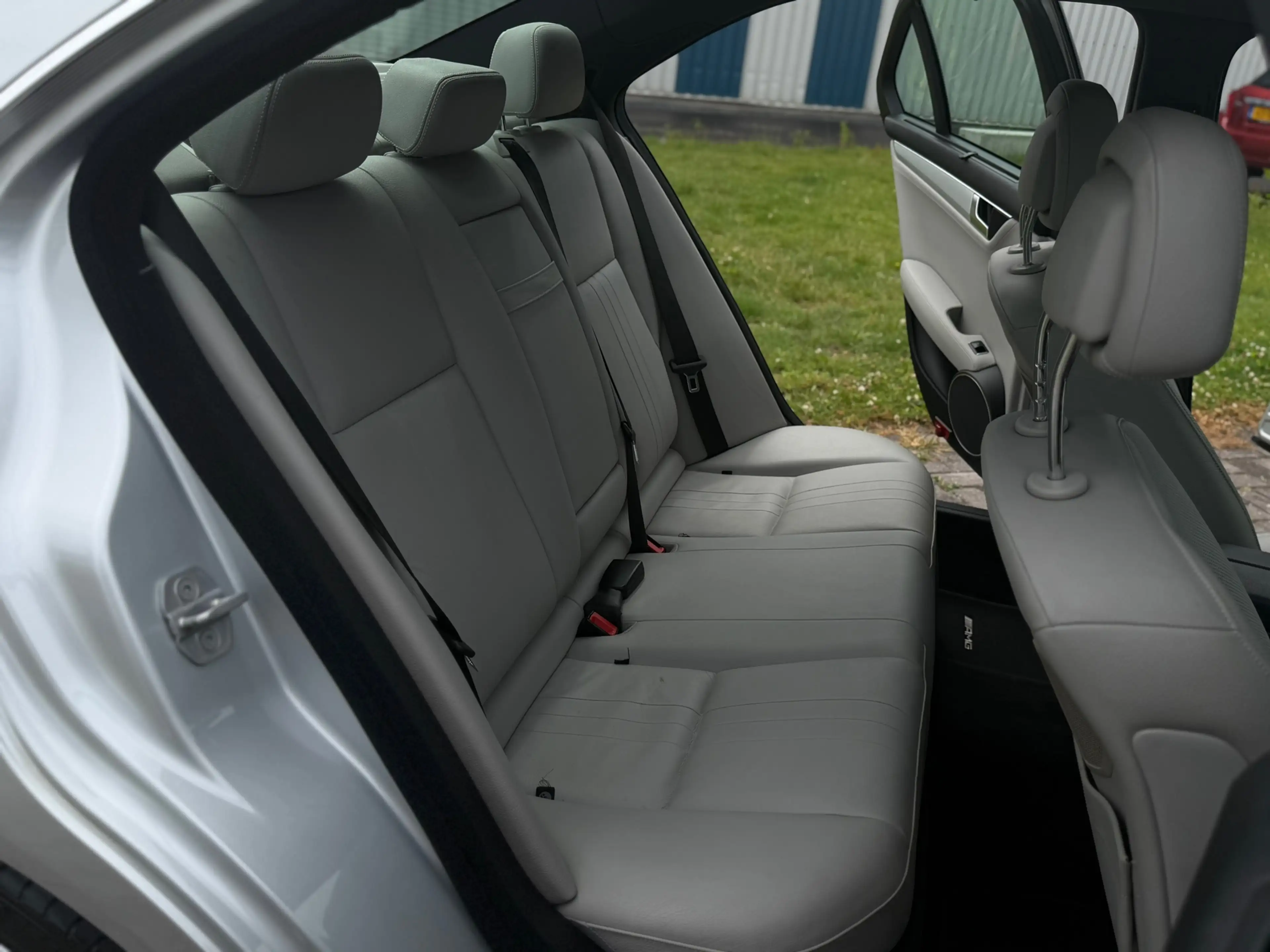 Mercedes-Benz C 350 Prestige Elegance AMG - Full Option - New Motor 12 — photo 17