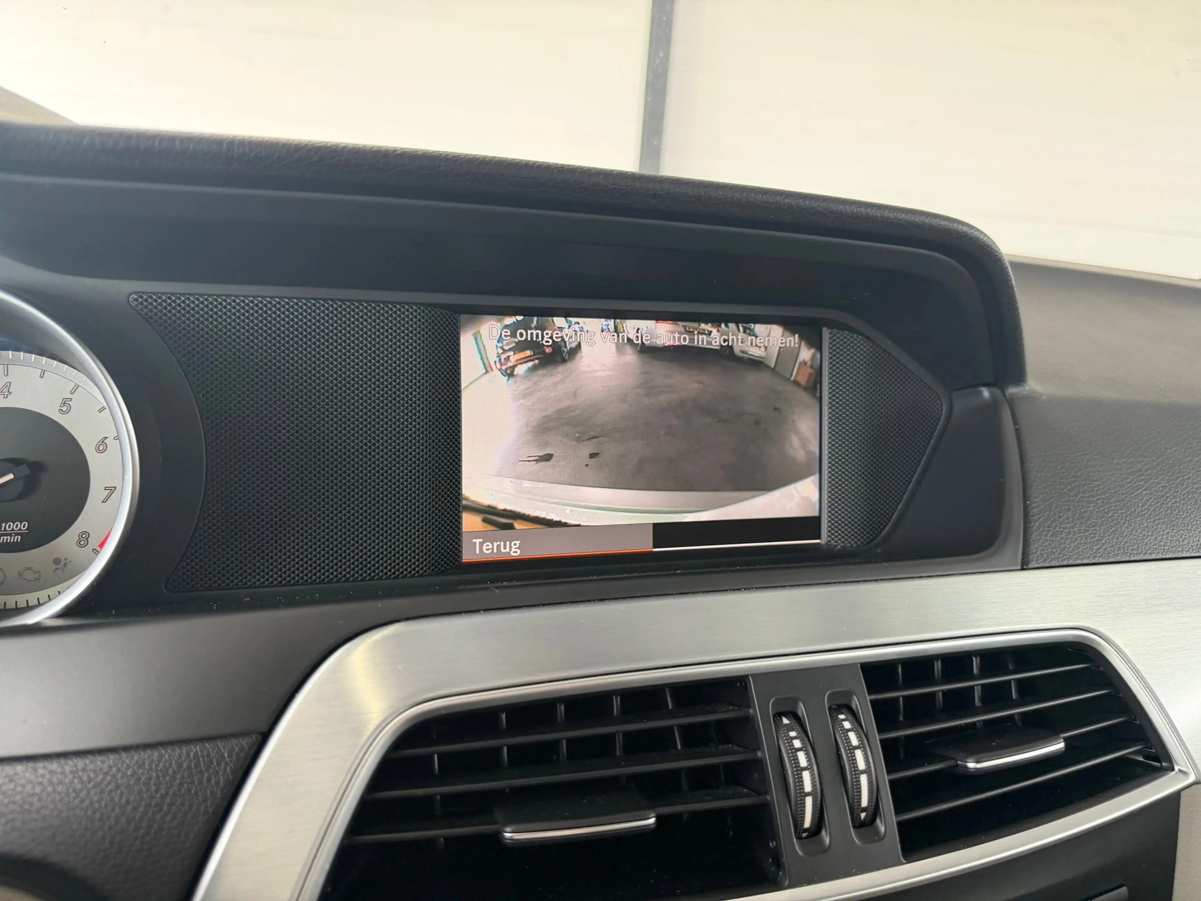 Mercedes-Benz C 350 Prestige Elegance AMG - Full Option - New Motor 12 — photo 39