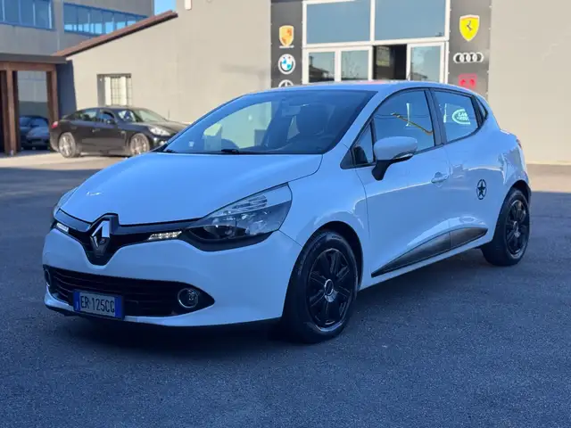 Renault Clio Clio 1.2 75CV 5 porte Live DISTRIBUZIONE ESEGUITA