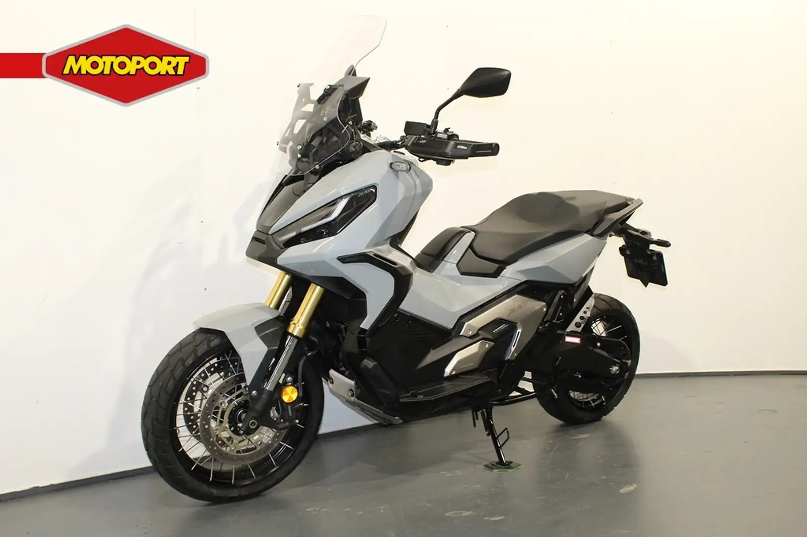 Honda X-ADV 750 Grijs - 2