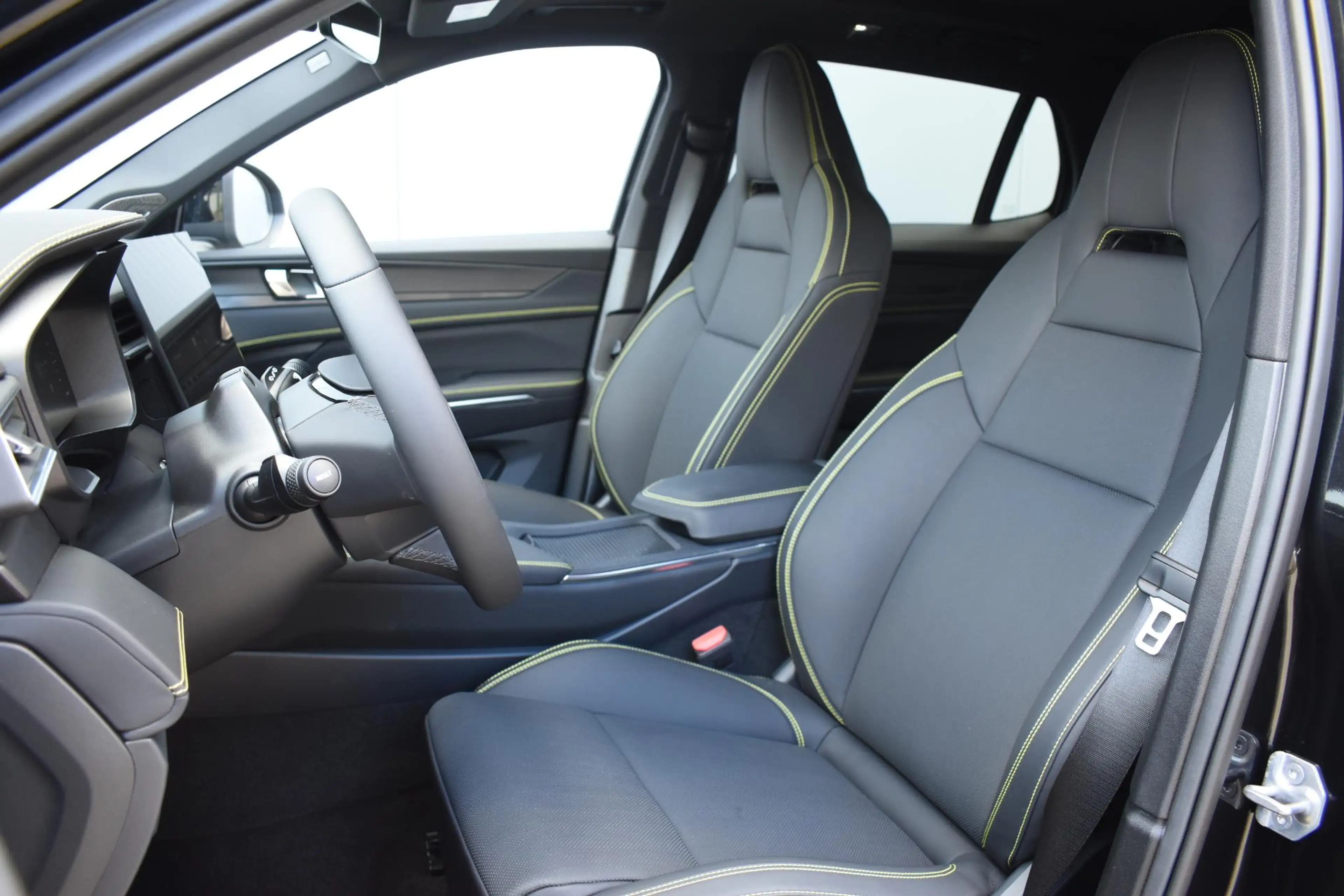 Lynk & Co 01 276PK Automaat More / Adaptive cruise control / Le — photo 15