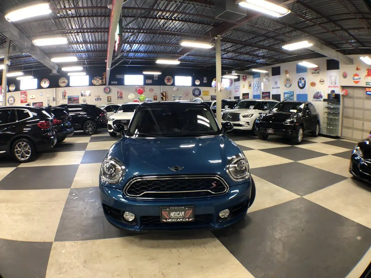 MINI Cooper Countryman снимка MINI Cooper Countryman