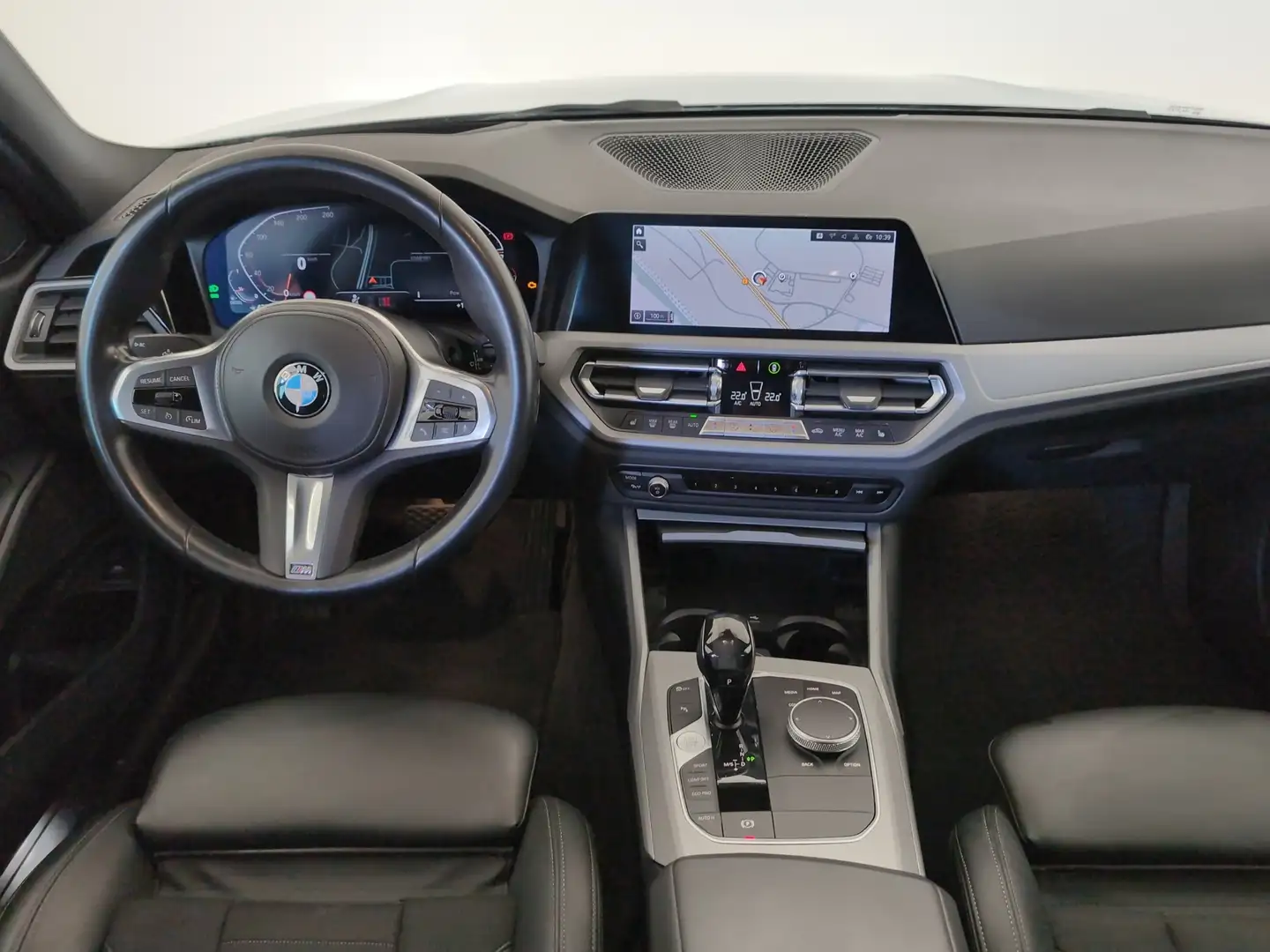 BMW 318 d Touring Advantage Harman/Lordose/SHZ Harman/Lord Silber - 2