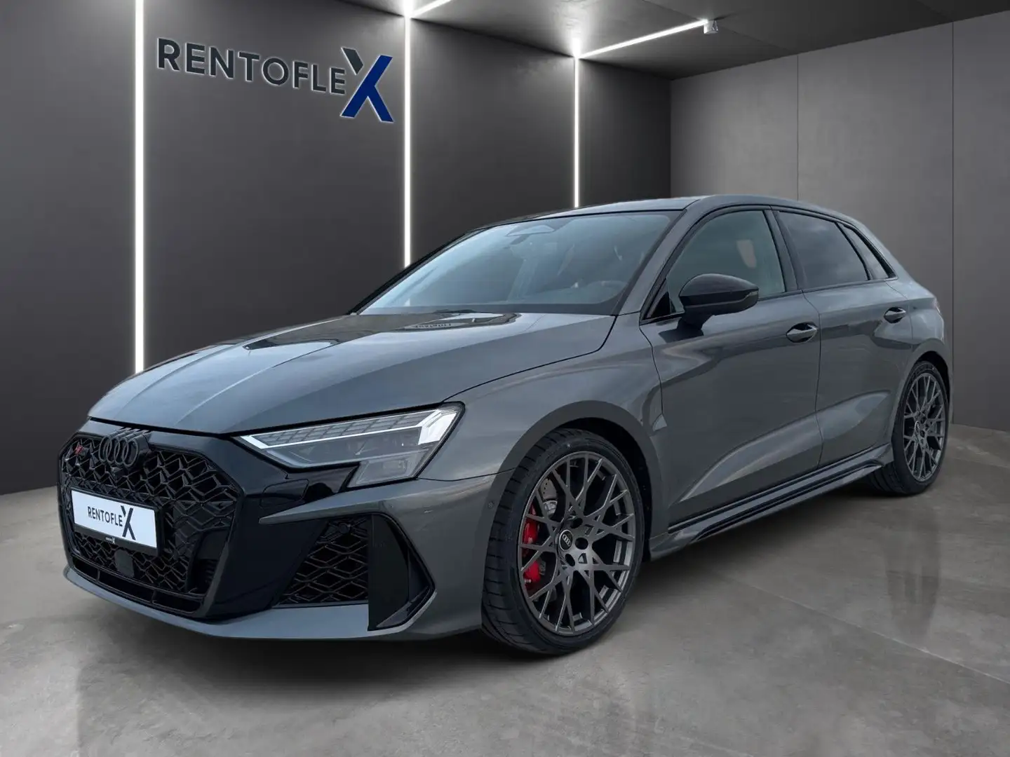 Audi RS3 Sportback PANO/SCHALENSITZE/HEAD UP Grau - 1