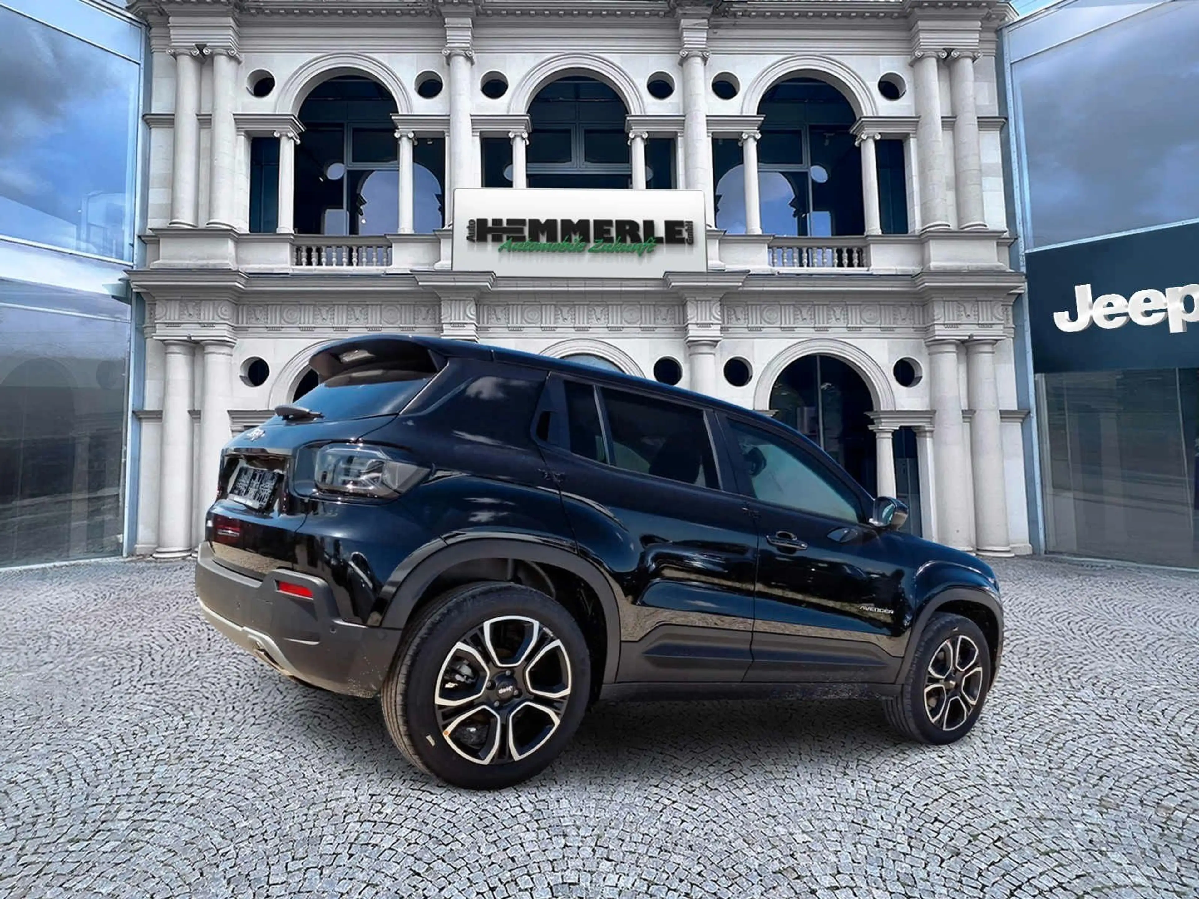 Jeep Avenger 1.2 DCT6 e-Hybrid Summit*Navi*TOP — photo 4