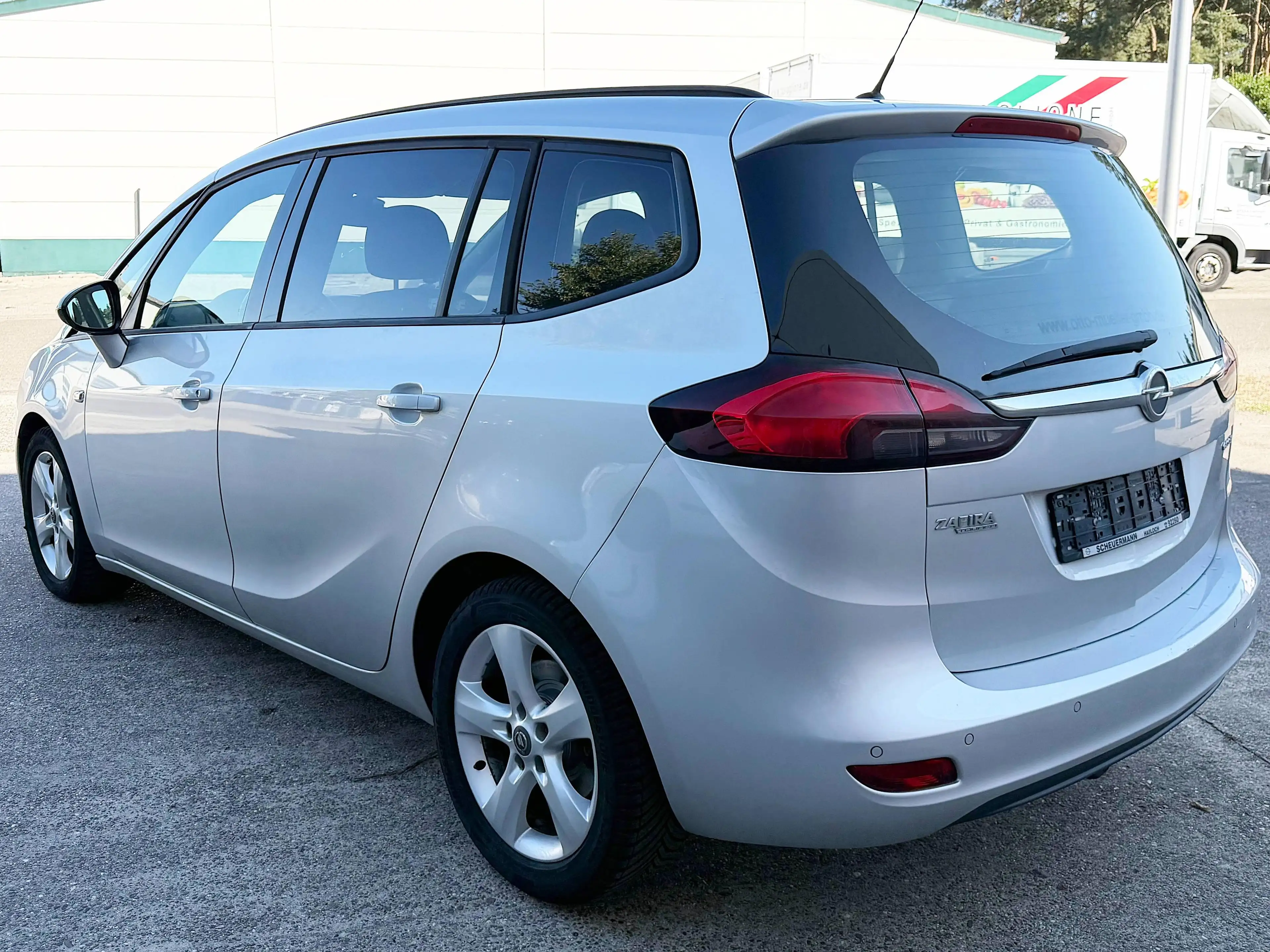 Opel Zafira Tourer Edition — photo 7
