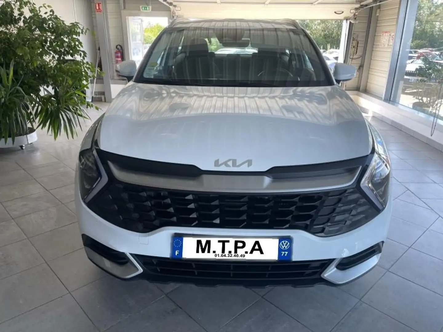 Kia Sportage 1.6 CRDi 136ch MHEV Motion DCT7 4x2 Blanc - 2