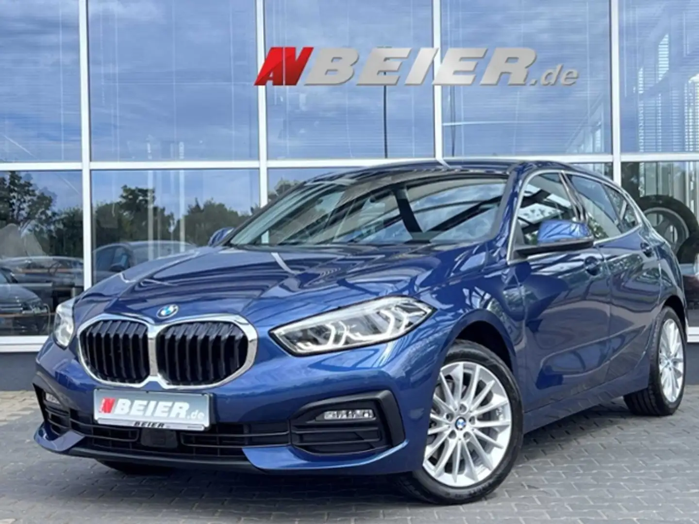 BMW 118 i Leder Kamera Klima ACC LED SHZ 2xPDC 1 Lim. Blau - 1