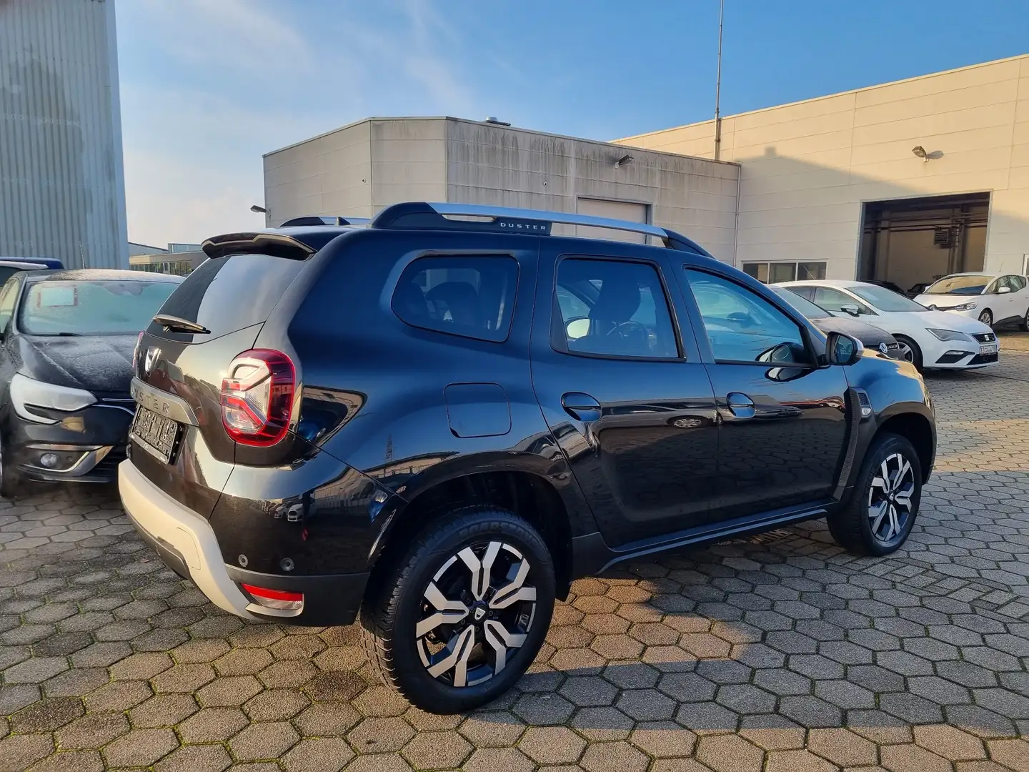 Dacia Duster TCe 100 Prestige"Benzin&LPG"1.Hand"Navi"Allwetter Noir - 2