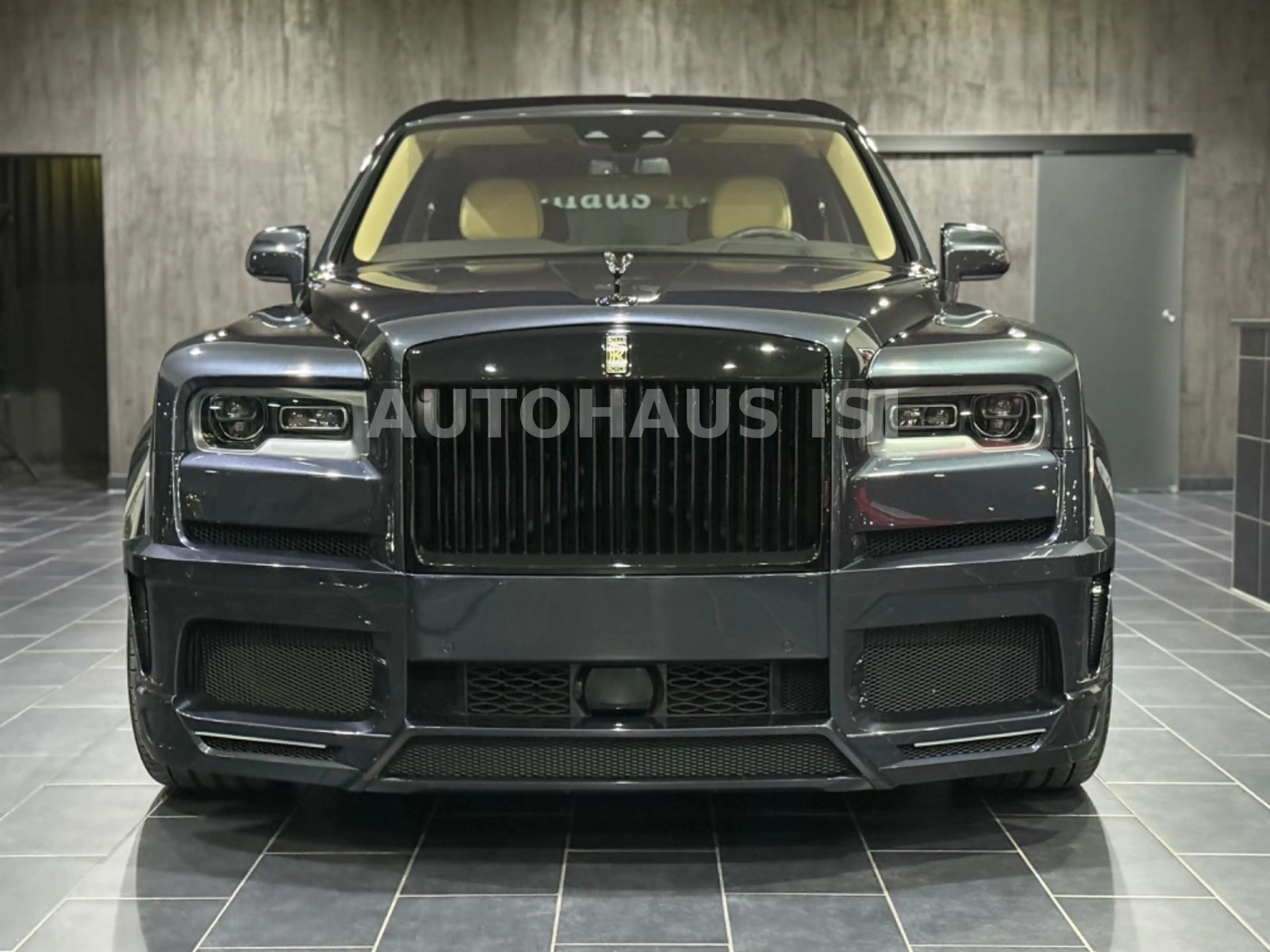 Rolls-Royce Cullinan NOVITEC OVERDOSE WIDEBODY,VIP,24" 3xTV — photo 2
