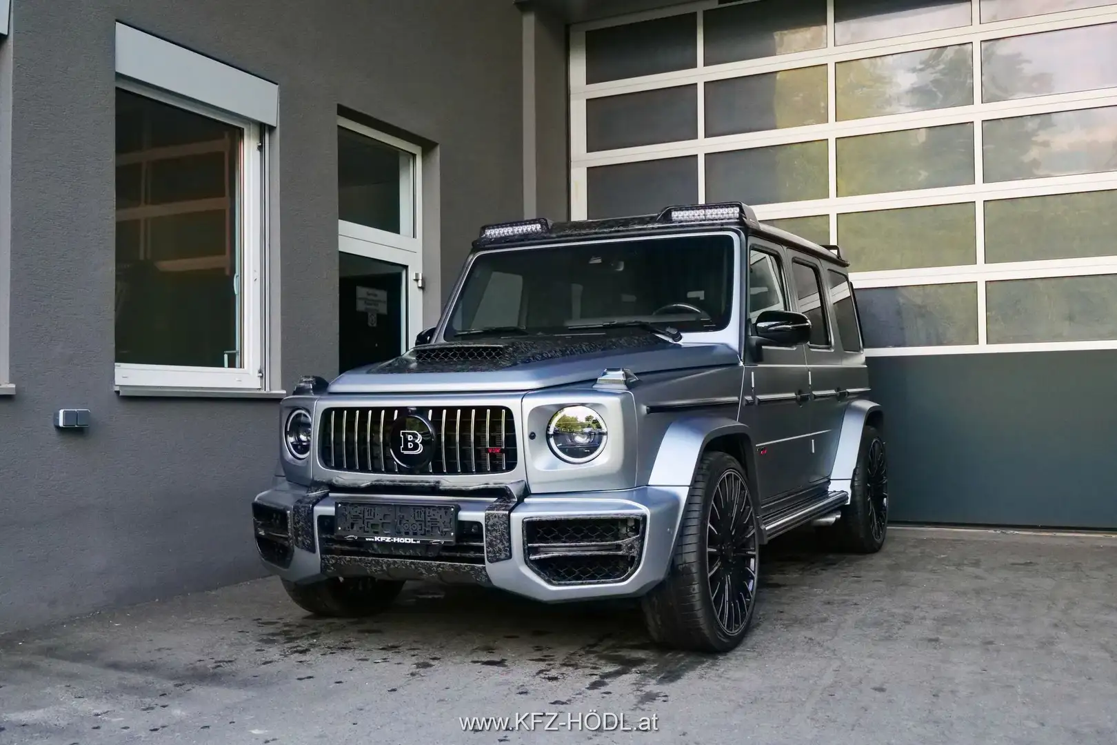 Mercedes-Benz G 63 AMG Brabus VUK WIDEBODY EXP € 149.567,- Silber - 1