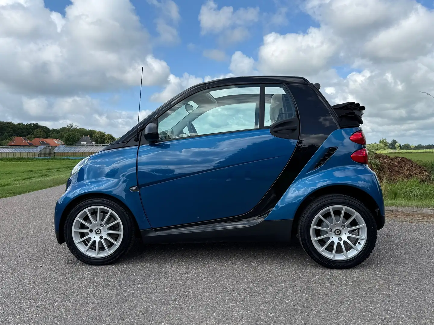 smart forTwo cabrio 1.0 mhd Passion Automaat | 2e Eigenaar | Ai Zwart - 2
