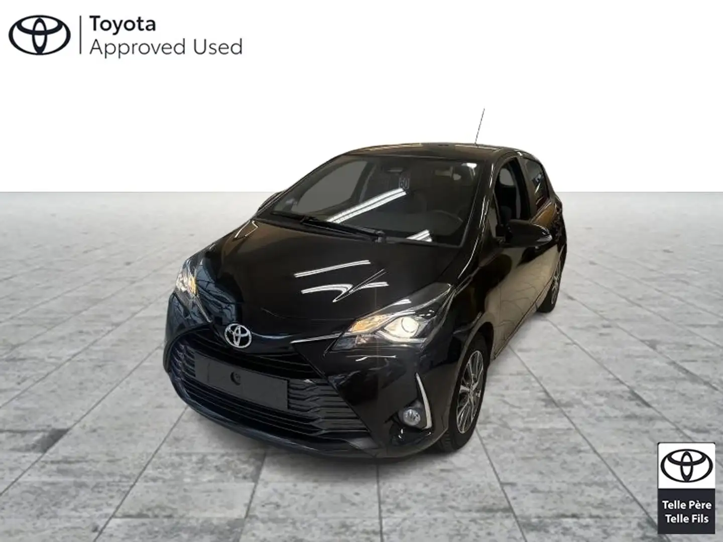 Toyota Yaris Y20 Negro - 1