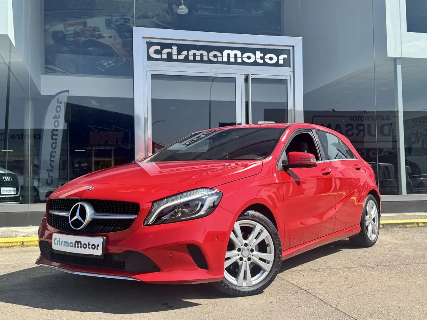 Mercedes-Benz A 200 200d 7G-DCT Rouge - 1