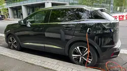 Peugeot 3008 Hybrid4 300 e-EAT8 GT Line