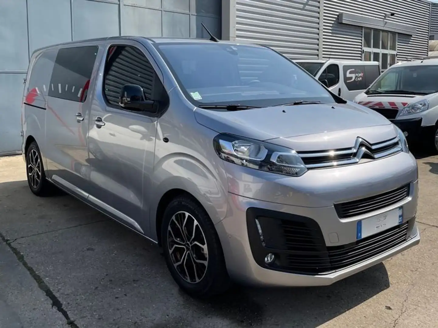 Citroen Jumpy M 2.0 BLUEHDI 180CH S\u0026S CABINE APPROFONDIE FIXE EAT8 Gris - 2