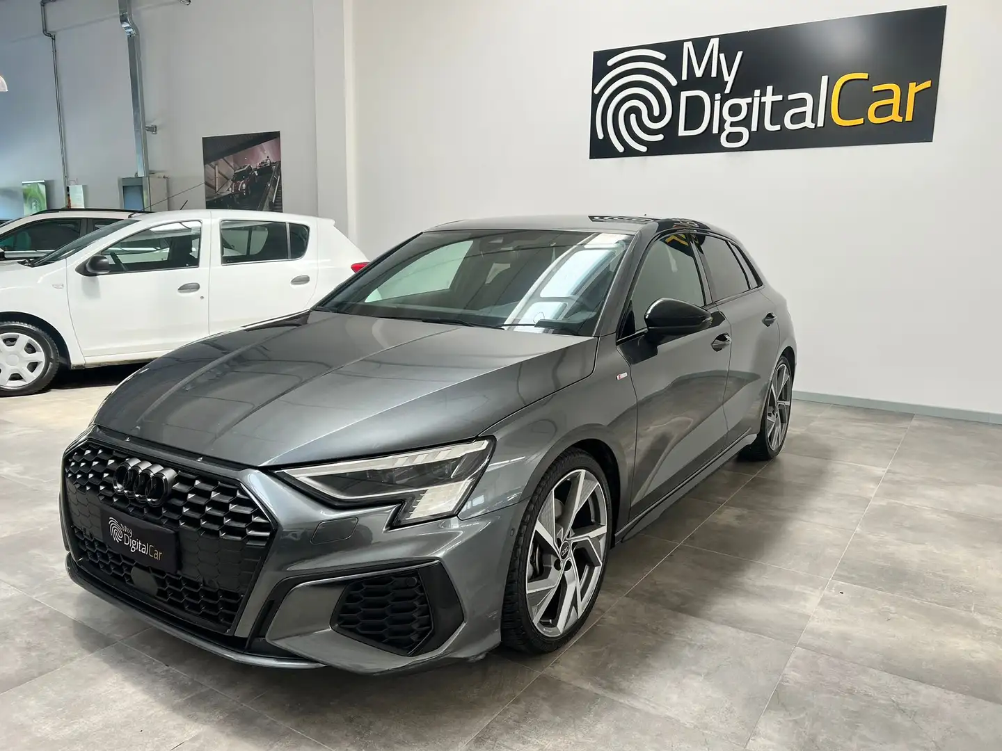 Audi A3 IV Sportback 35 2.0 tdi S line Edition s-tronic Grigio - 2