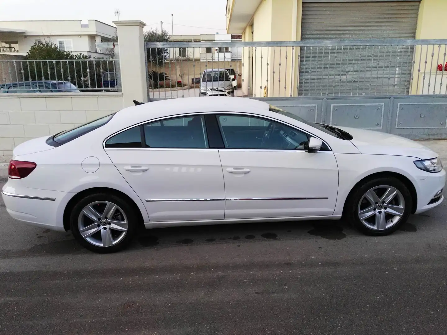 Volkswagen CC CC 2.0 tdi bm 140cv Fehér - 1