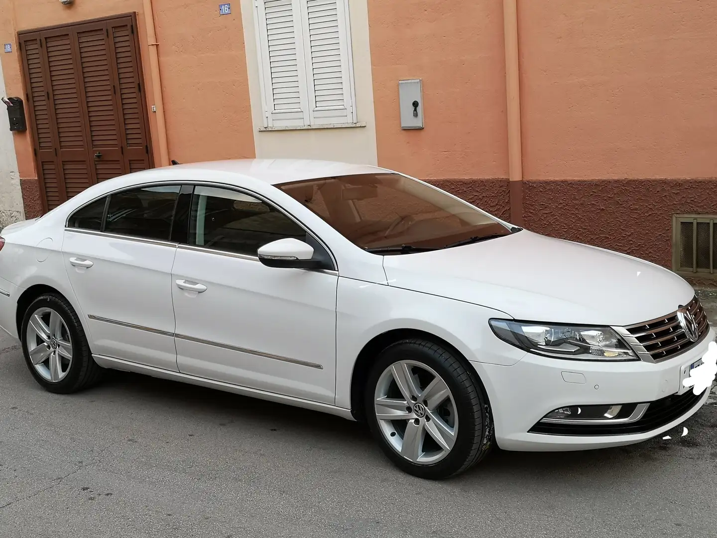Volkswagen CC CC 2.0 tdi bm 140cv Bianco - 1