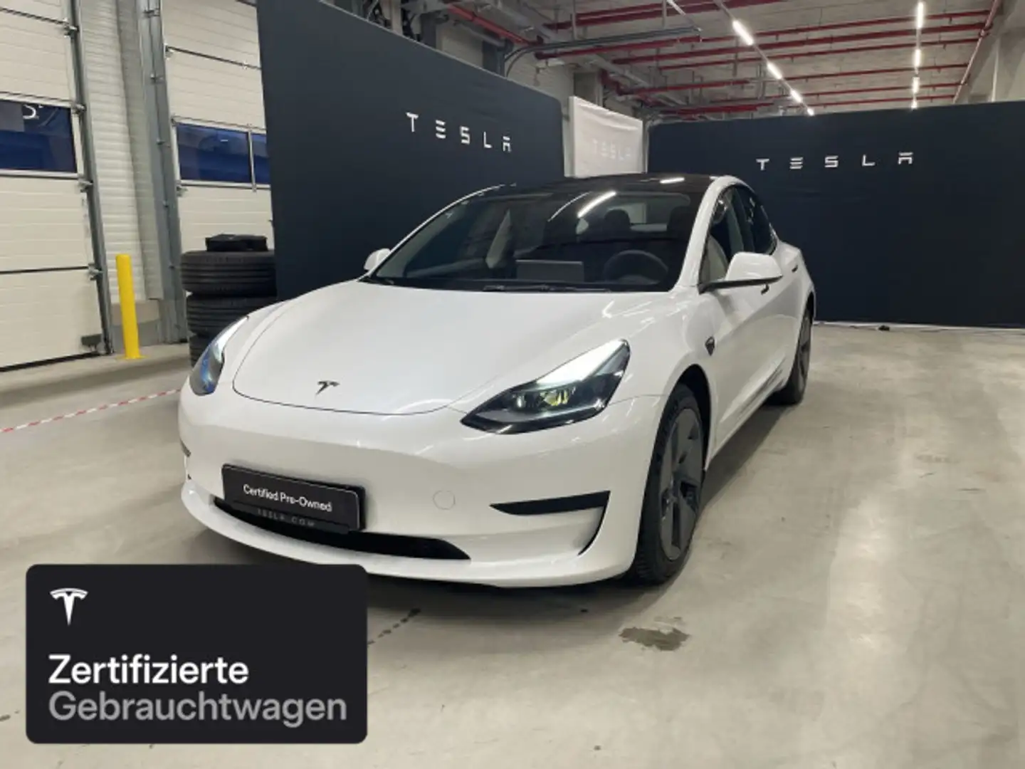 Tesla Model 3 Rear-Wheel Drive Wit - 2