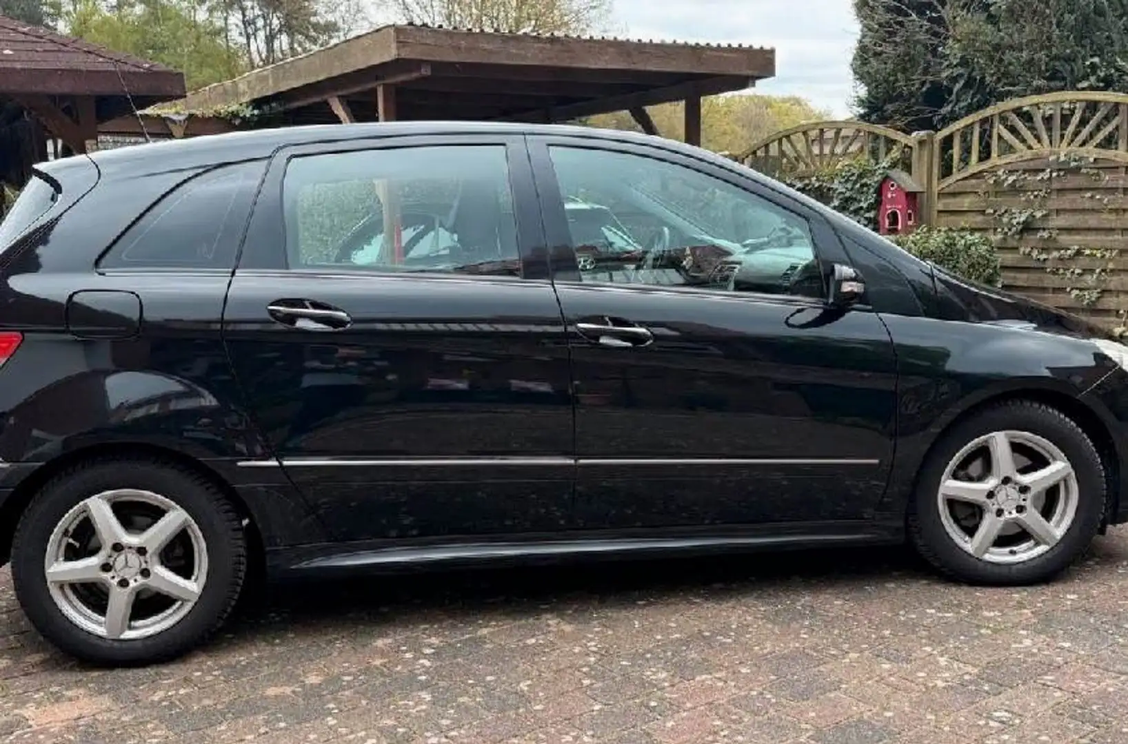 Mercedes-Benz B 180 Mercedes Benz B200 Schwarz - 1