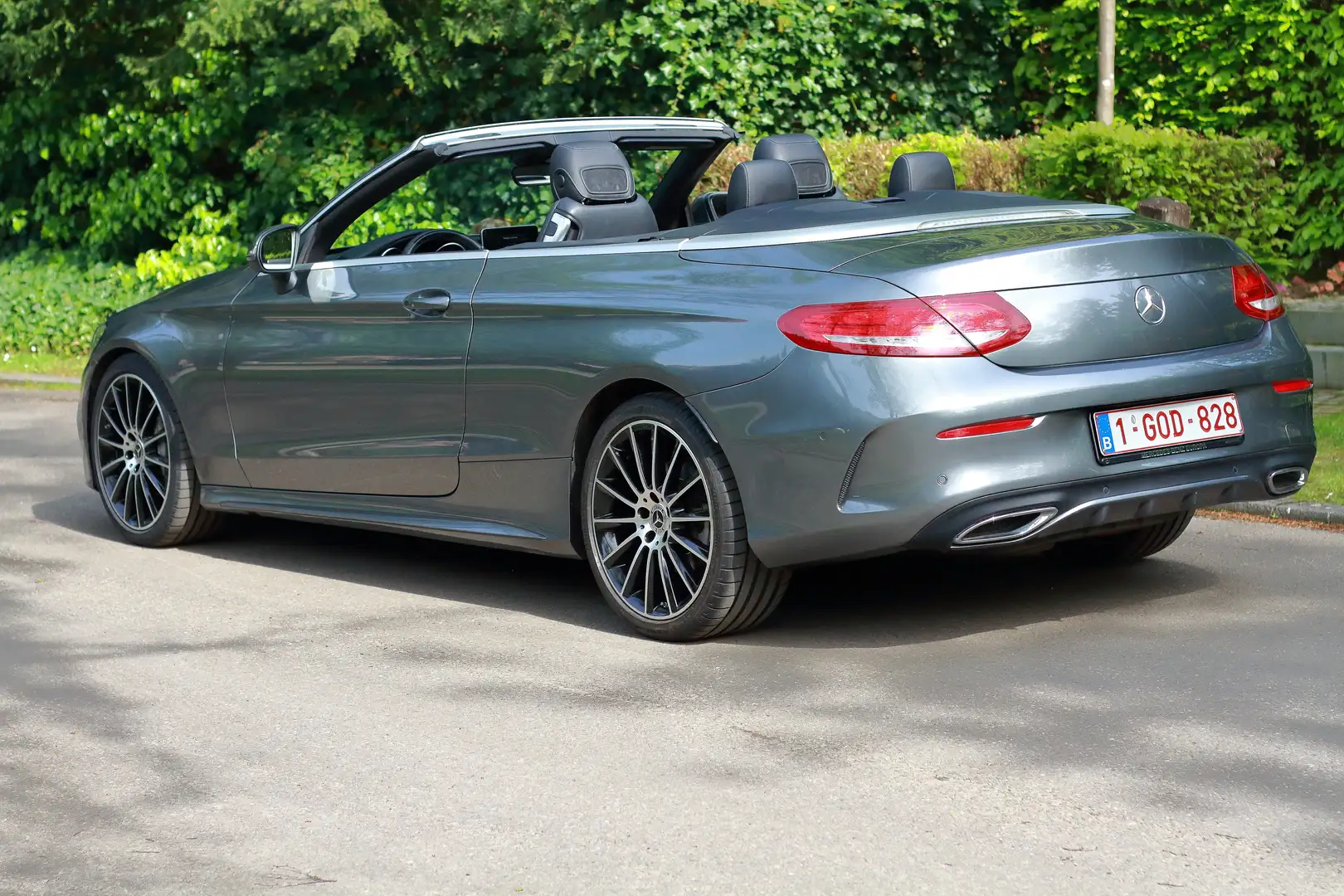 Mercedes-Benz C 220 AMG Grijs - 2
